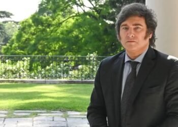 Milei sigue el debate de la Ley Ómnibus en la quinta de Olivos