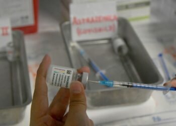 La vacuna AstraZeneca dejará de venderse en Europa