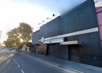 Un adolescente de 17 años fue baleado a la salida de un boliche en Palermo