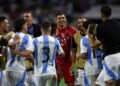 Argentina clasificó a semis gracias a Dibu
