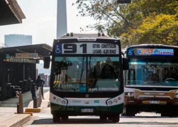 El Gobierno anunció que a partir de septiembre dejará de subsidiar los colectivos de CABA