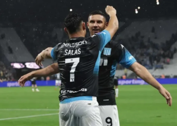 Racing se llevó un puntazo en Sao Paulo contra Corinthians