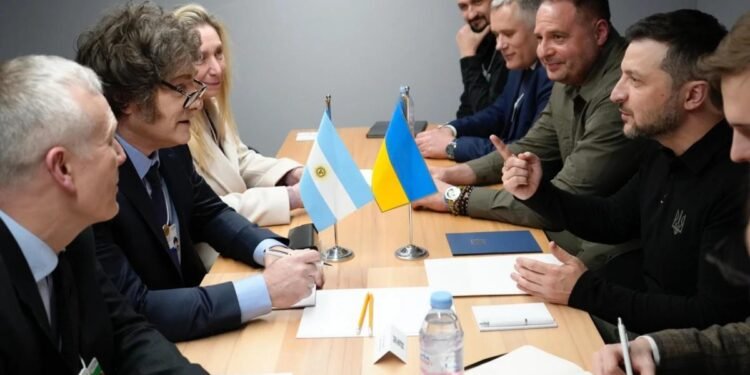 Adorni justificó la abstención ante la ONU sobre la invasión rusa a Ucrania