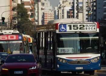 “Dentro de la ley todo, fuera de la ley nada”: el mensaje de la UTA a la CGT