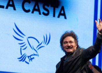 Javier Milei disputará la provincia contra el peronismo