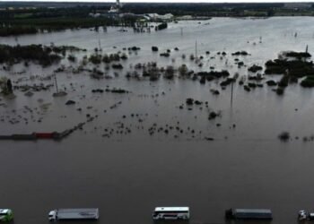 El Gobierno dará asistencia económica de hasta $10 mil millones a afectados por inundaciones