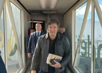 Javier Milei canceló su viaje a España