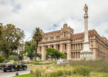 La Corte se prepara: Inminente fallo sobre la constitucionalidad del DNU 70/23.