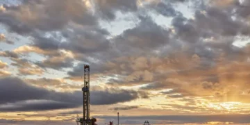 Vaca Muerta a Pleno: Noviembre marca un récord absoluto de exportaciones de crudo y gas.