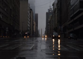 La CAF otorgará al Gobierno un crédito de USD 400 millones para optimizar el sistema energético y reducir los cortes de electricidad