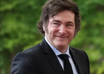 Milei critica a la oposición en Tucumán y defiende a su equipo de trabajo