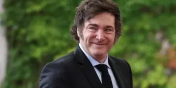 Milei critica a la oposición en Tucumán y defiende a su equipo de trabajo