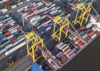 Crecimiento en Exportaciones: Superávit Comercial de Más de USD 2.500 Millones en Marzo