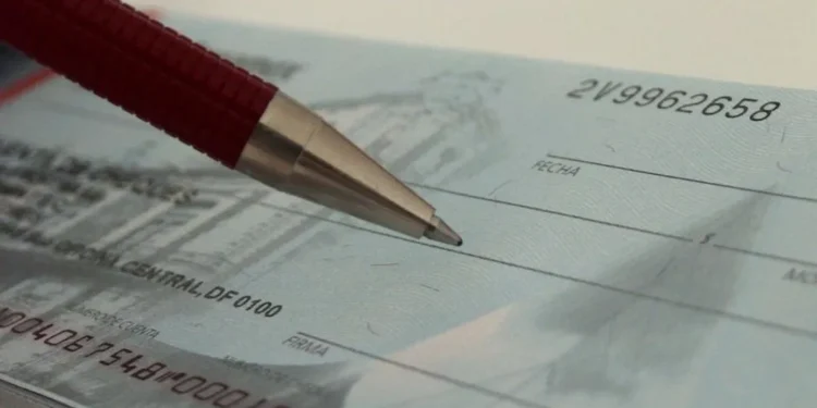 El Gobierno implementa nuevas exenciones al Impuesto al Cheque para el sector fintech y cripto