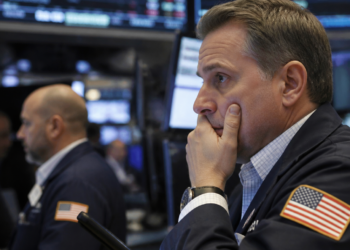 Wall Street en alerta: preocupación por las mega OPAs de IA y su impacto en el mercado