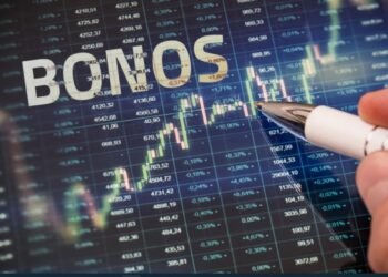 El Gobierno busca captar hasta US$1300 millones con un innovador bono dual para refinanciar deuda en pesos