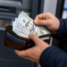 Dólar oficial y dólar tarjeta: cotizaciones por entidad al 27 de julio