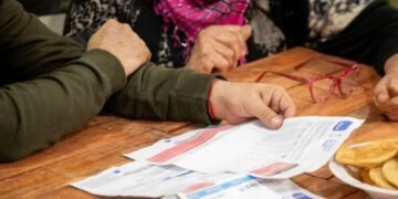 El costo de servicios esenciales para una familia del AMBA alcanzó casi $296.000 en julio