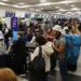 Protesta esta mañana en Aeroparque por el despido de un trabajador y delegado gremial