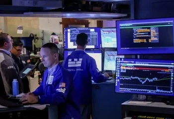 El riesgo país experimenta una leve caída a 509 tras alcanzar un máximo de tres meses