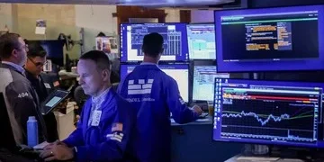 El riesgo país experimenta una leve caída a 509 tras alcanzar un máximo de tres meses