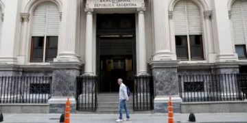La reforma del BCRA, en camino a ser una de las más restrictivas de la región, según una entidad internacional
