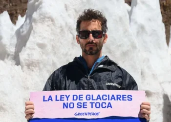 Activistas de Greenpeace procesados esperan que la Justicia revoque su decisión