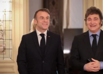 Milei se reunirá con Macron en París durante su visita a Francia