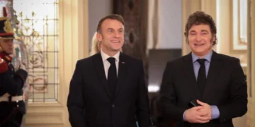 Milei se reunirá con Macron en París durante su visita a Francia