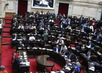 Controversia por la ley de defensa de la soberanía nacional que podría afectar la libertad de expresión