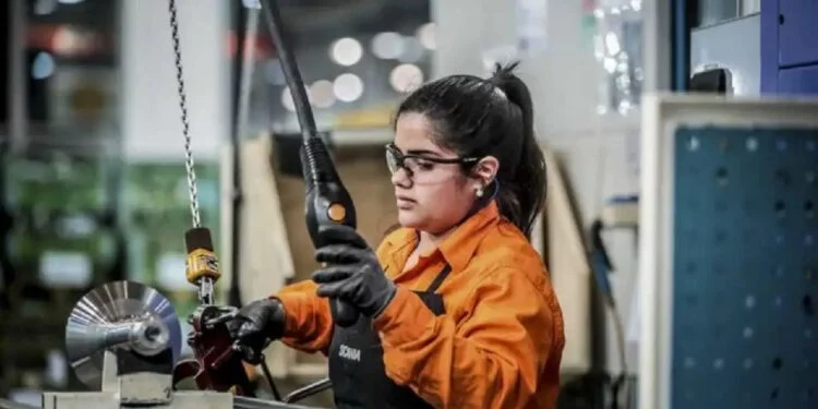 Actividad económica con altibajos: luego del repunte de agosto, septiembre muestra señales mixtas