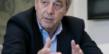 “Todos preguntan por las elecciones, si pesos o dólares, pero sobreanticiparse tal vez no rinda frutos”